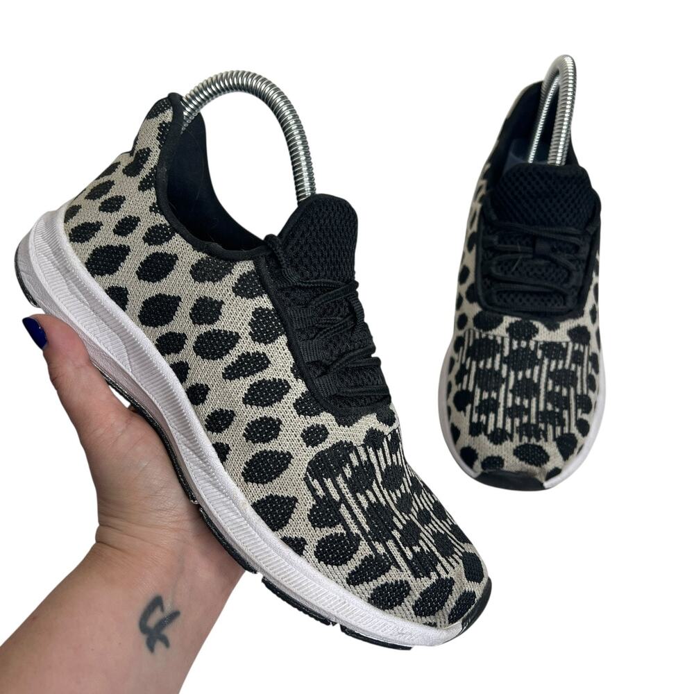 Athletic Works Cheetah Leopard Soft Running Shoes Sneakers Memory Foam Womens 6